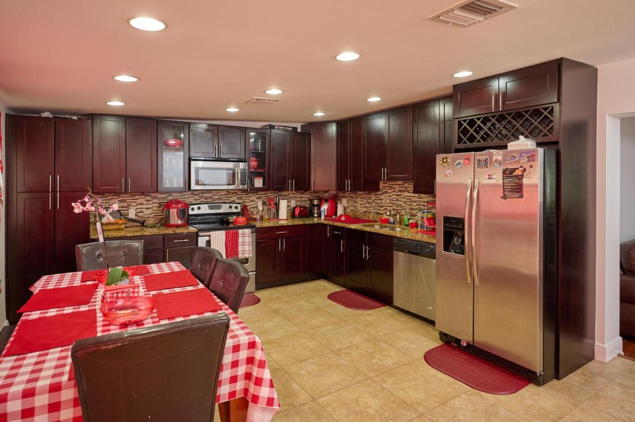 Fabulous Hollywood Living Space ภายนอก รูปภาพ